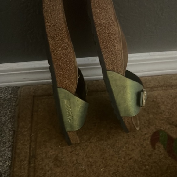 Birkenstocks slides 38 7.5 8 ladies metallic lime green excellent condition - Picture 4 of 6